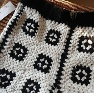 URBAN OUTFITTERS Crochet Shorts